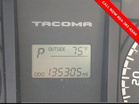 Used 2016 Toyota Tacoma SR image 26