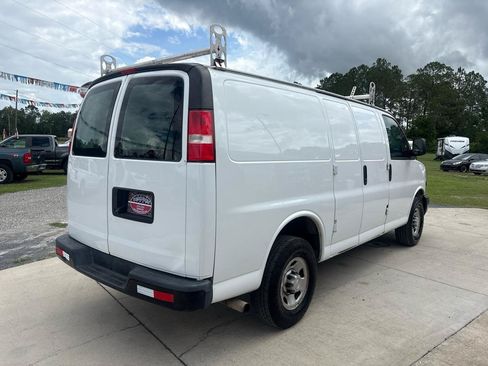 Used 2020 Chevrolet Express 2500 w/ Driver Convenience Package RWD image 5