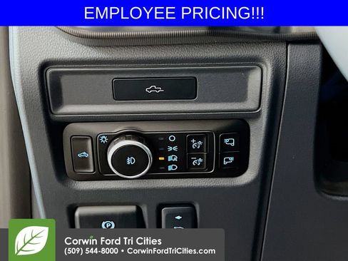 New 2026 Ford F150 Lariat w/ Equipment Group 502A High AWD/4WD image 19
