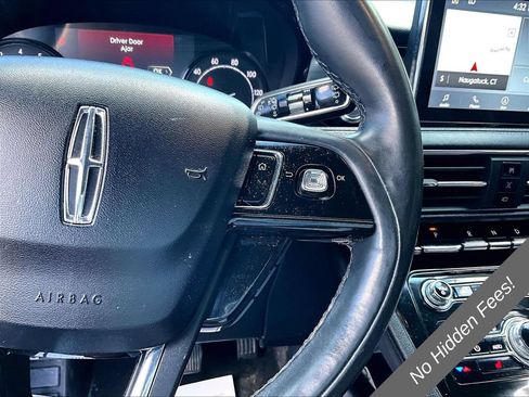 Used 2020 Lincoln Corsair AWD w/ Premium Package image 16