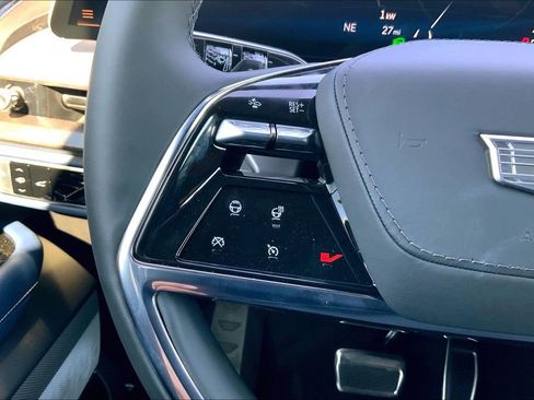 New 2026 Cadillac Vistiq Premium Luxury AWD/4WD image 22