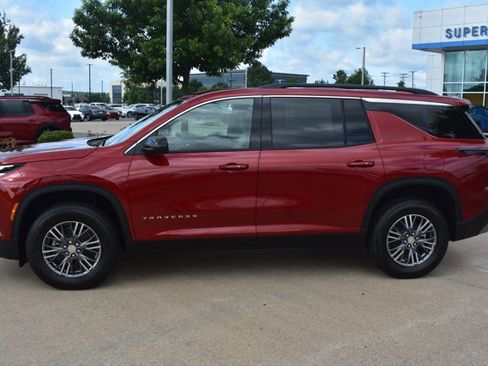 New 2026 Chevrolet Traverse LT w/ Driver Confidence Package FWD image 9