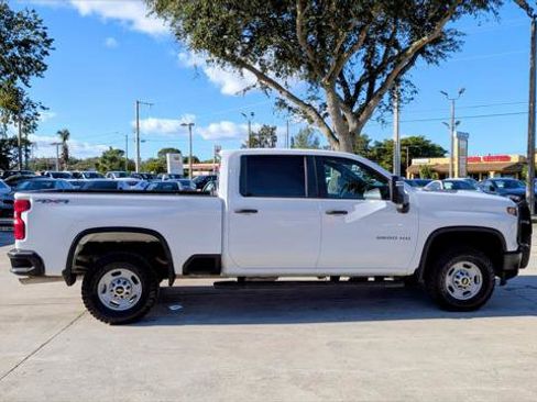 Used 2021 Chevrolet Silverado 2500 W/T w/ WT Convenience Package image 8