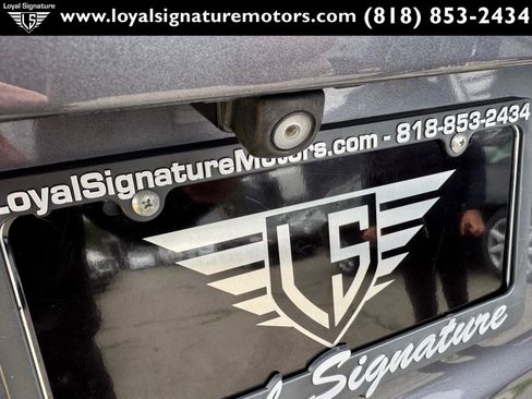 Used 2016 Honda Pilot Touring image 10