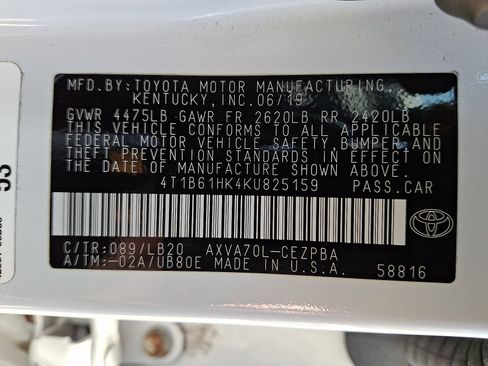Used 2019 Toyota Camry XSE FWD image 27