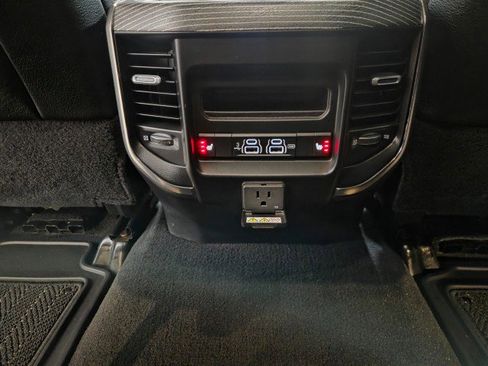 Used 2020 RAM 2500 Limited image 82