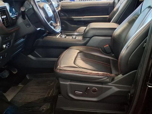 Used 2022 Ford Expedition Max Limited AWD/4WD image 18