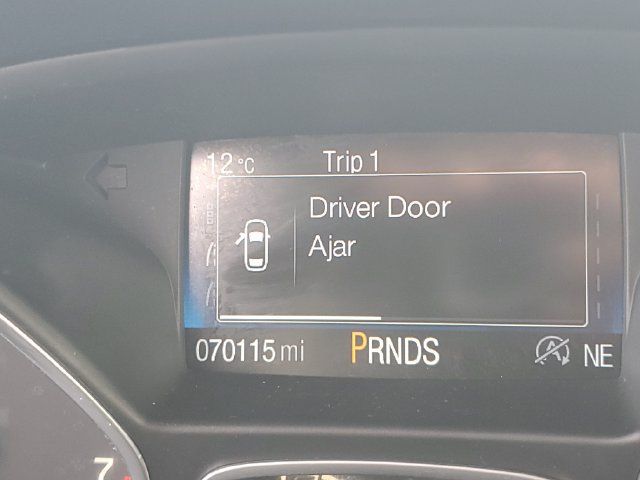 Used 2019 Ford Escape Titanium AWD/4WD image 22