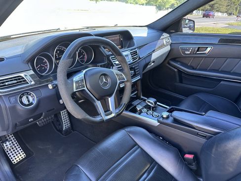 Used 2015 Mercedes-Benz E 63 AMG S-Model image 10