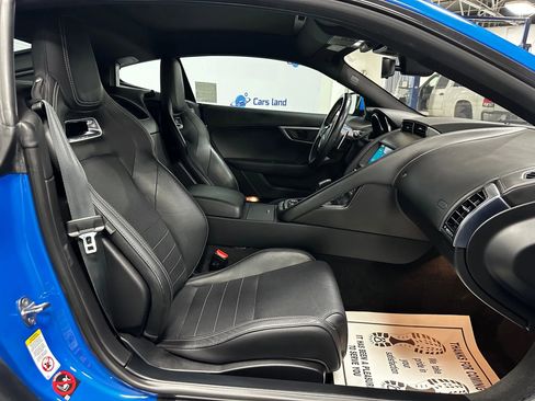 Used 2019 Jaguar F-TYPE Coupe image 16