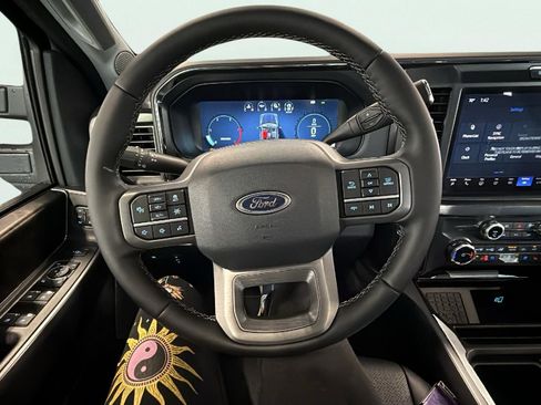 Certified 2025 Ford F250 Lariat w/ Lariat Ultimate Package image 14