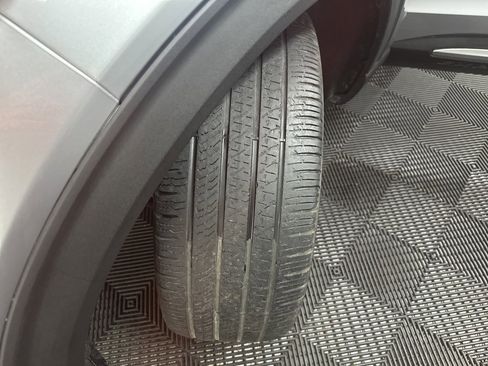 Used 2022 Ford Explorer Platinum w/ Equipment Group 601A image 45