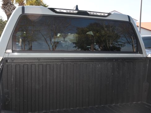 Used 2025 Toyota Tundra Limited image 18