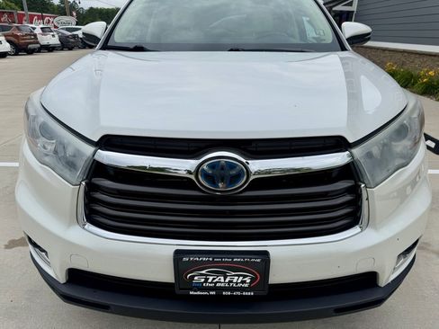Used 2015 Toyota Highlander Limited image 3