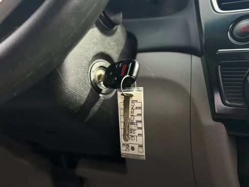 Used 2013 Honda Civic LX image 31