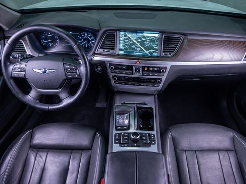 Used 2018 Genesis G80 5.0 Ultimate AWD/4WD image 15