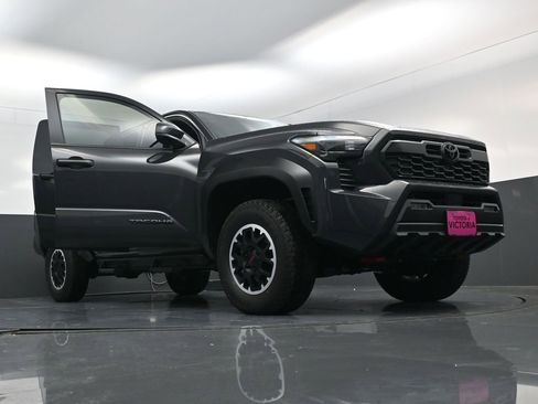 New 2026 Toyota Tacoma TRD Off-Road AWD/4WD image 26