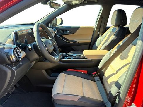 New 2026 Chevrolet Equinox ACTIV image 11