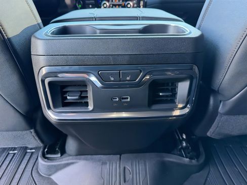 Used 2026 GMC Sierra 1500 SLT w/ SLT Premium Package image 27