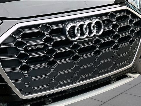 Used 2023 Audi Q5 2.0T Premium Plus w/ Premium Plus Package AWD/4WD image 32