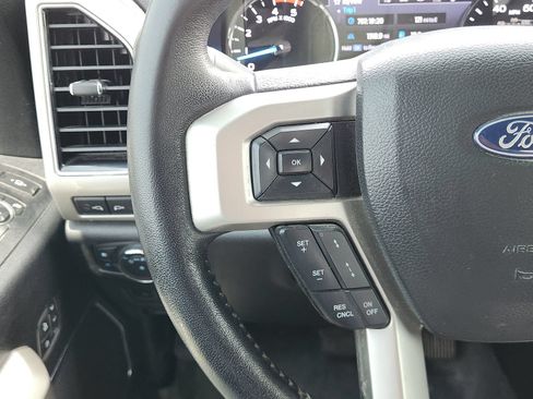 Used 2021 Ford F250 Lariat w/ Tremor Off-Road Package AWD/4WD image 34