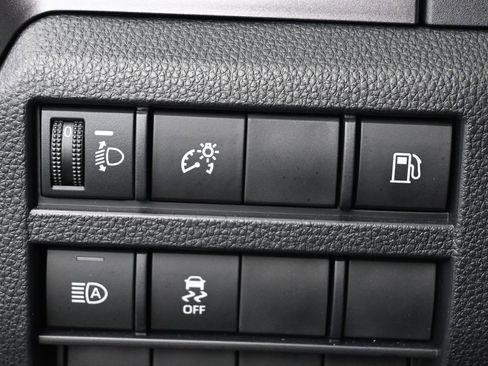 Used 2025 Toyota 4Runner SR5 image 13