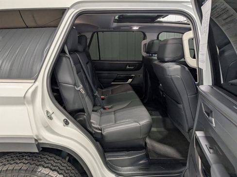 Used 2023 Toyota Sequoia Limited image 31