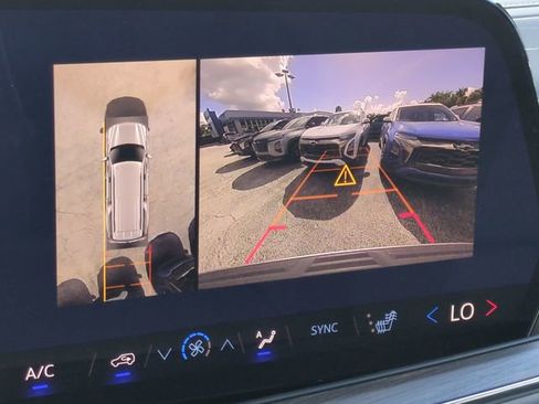 New 2026 Chevrolet Suburban LT w/ Comfort Package image 19