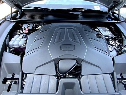 New 2025 Porsche Cayenne E-Hybrid Coupe image 39