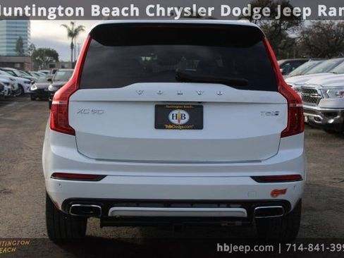 Used 2019 Volvo XC90 T8 R-Design w/ Advanced Package image 4