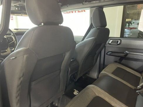 Used 2021 Ford Bronco Big Bend w/ Sasquatch Package image 15