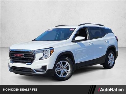 Used 2022 GMC Terrain SLE w/ Driver Convenience Package