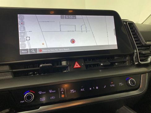 Certified 2023 Kia Sportage EX image 19