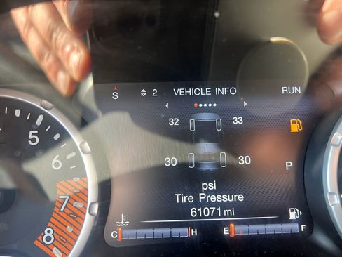 Used 2020 Jeep Renegade Trailhawk w/ Cold Weather Group AWD/4WD image 24