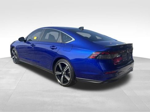 Used 2025 Honda Accord Sport image 35