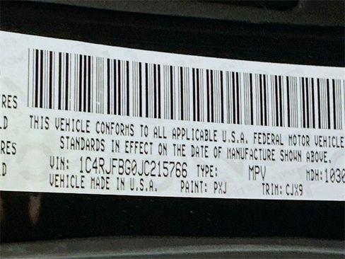 Used 2018 Jeep Grand Cherokee Limited image 25