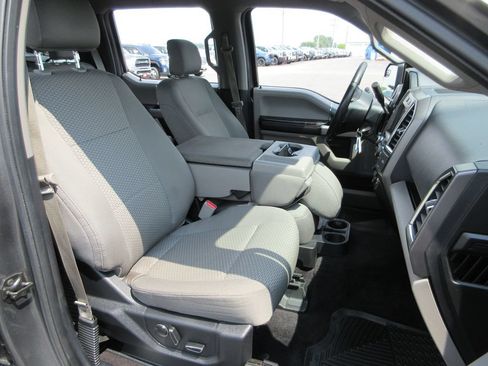 Used 2015 Ford F150 XLT w/ Equipment Group 302A Luxury RWD image 19