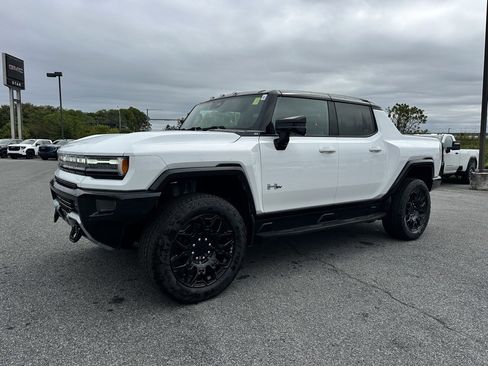 New 2026 GMC Hummer EV 2X w/ LPO, Sport Package image 2