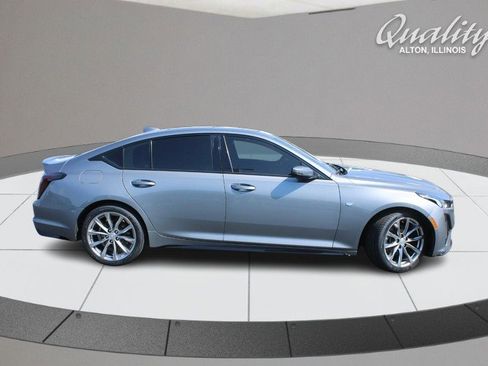 Used 2021 Cadillac CT5 Sport image 2