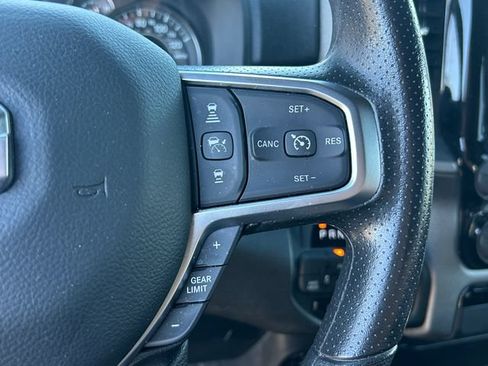 Used 2025 RAM 1500 Tradesman AWD/4WD image 19