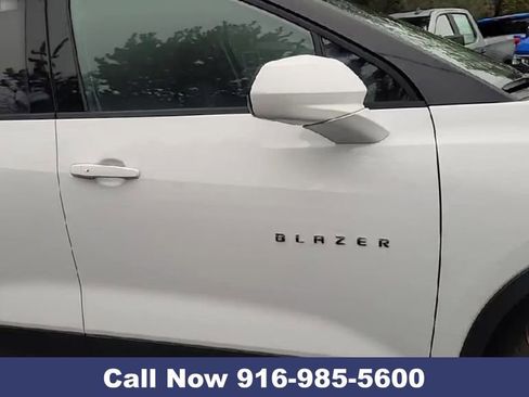 New 2026 Chevrolet Blazer LT w/ LPO, Floor Liner Package image 12
