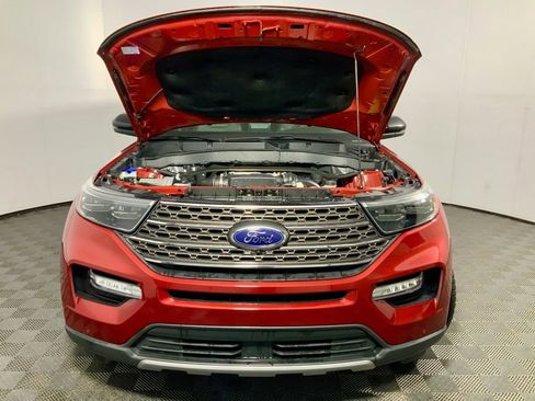 Used 2021 Ford Explorer King Ranch w/ Premium Technology Package image 9