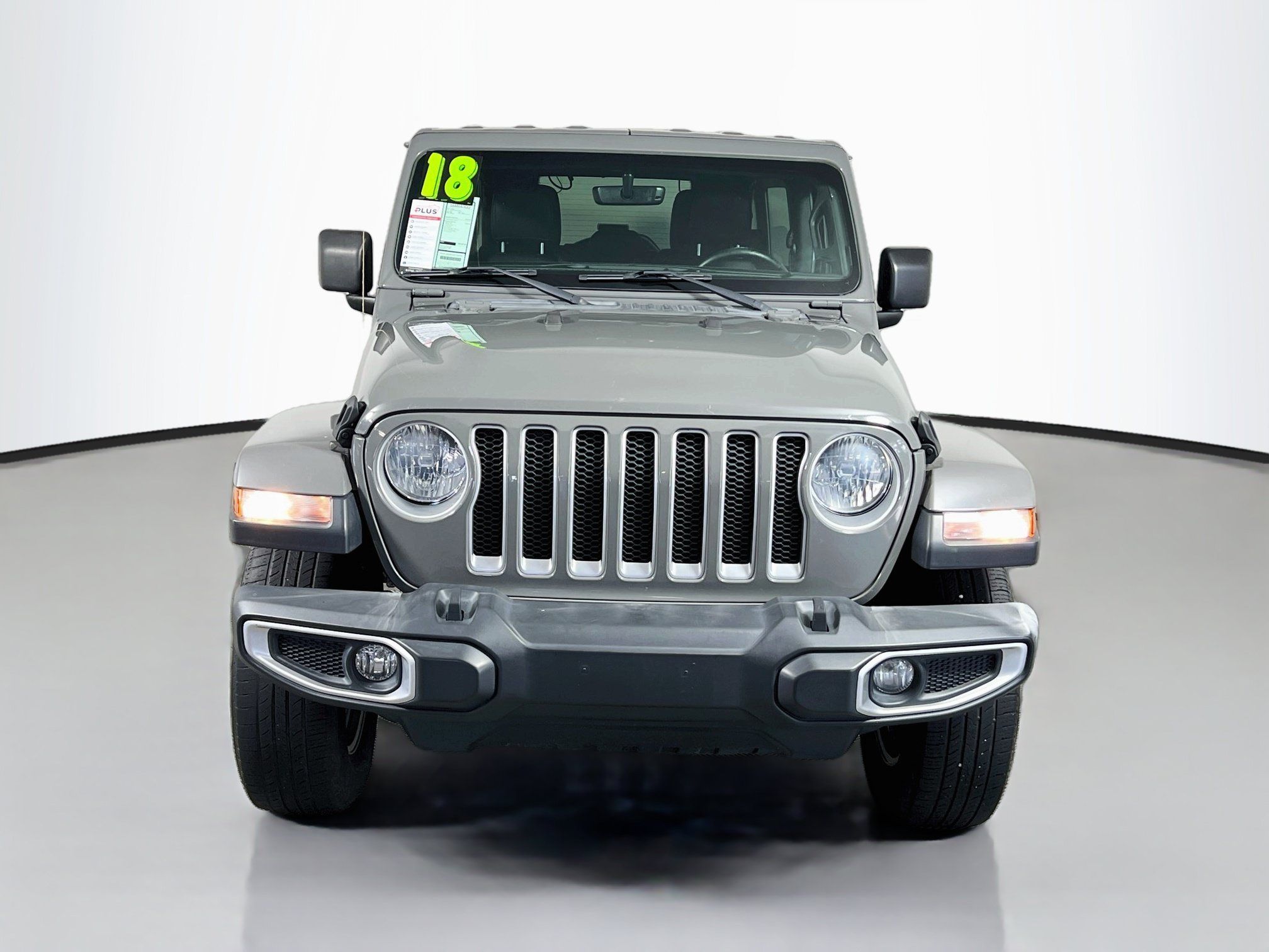 Used 2018 Jeep Wrangler Unlimited Sahara AWD/4WD image 11