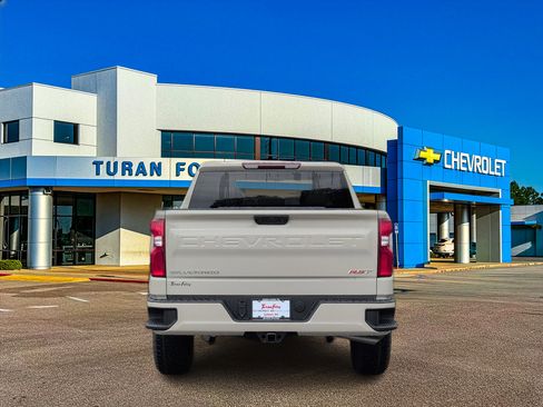 New 2026 Chevrolet Silverado 1500 RST w/ RST Select Package image 4