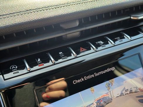 Used 2022 Jeep Grand Cherokee L Limited image 31