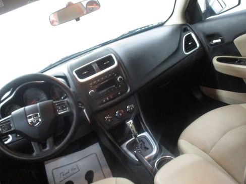 Used 2014 Dodge Avenger SE w/ Quick Order Package 27Z SE V6 FWD image 14