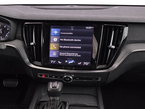 Used 2021 Volvo V60 T6 R-Design w/ Advanced Package FWD image 17