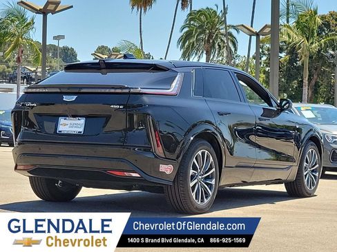 Used 2024 Cadillac Lyriq Sport RWD image 11