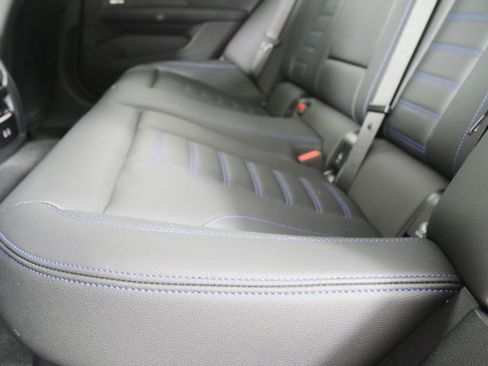 Used 2025 BMW i4 xDrive40i w/ M Sport Package image 15