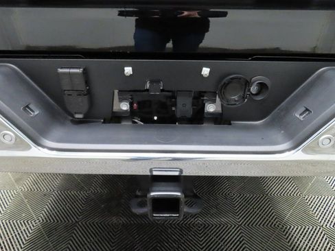 Used 2025 Chevrolet Silverado 2500 LT image 42